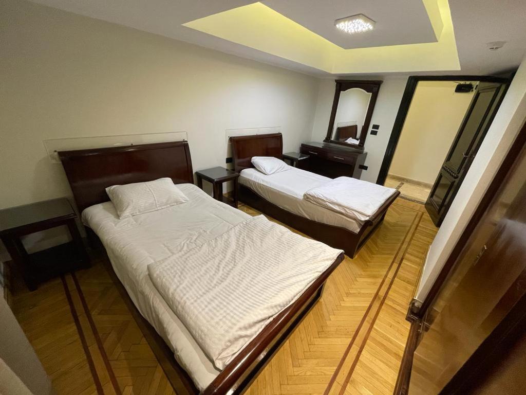 Tohfa Luxury Apartment Il Il Cairo Esterno foto