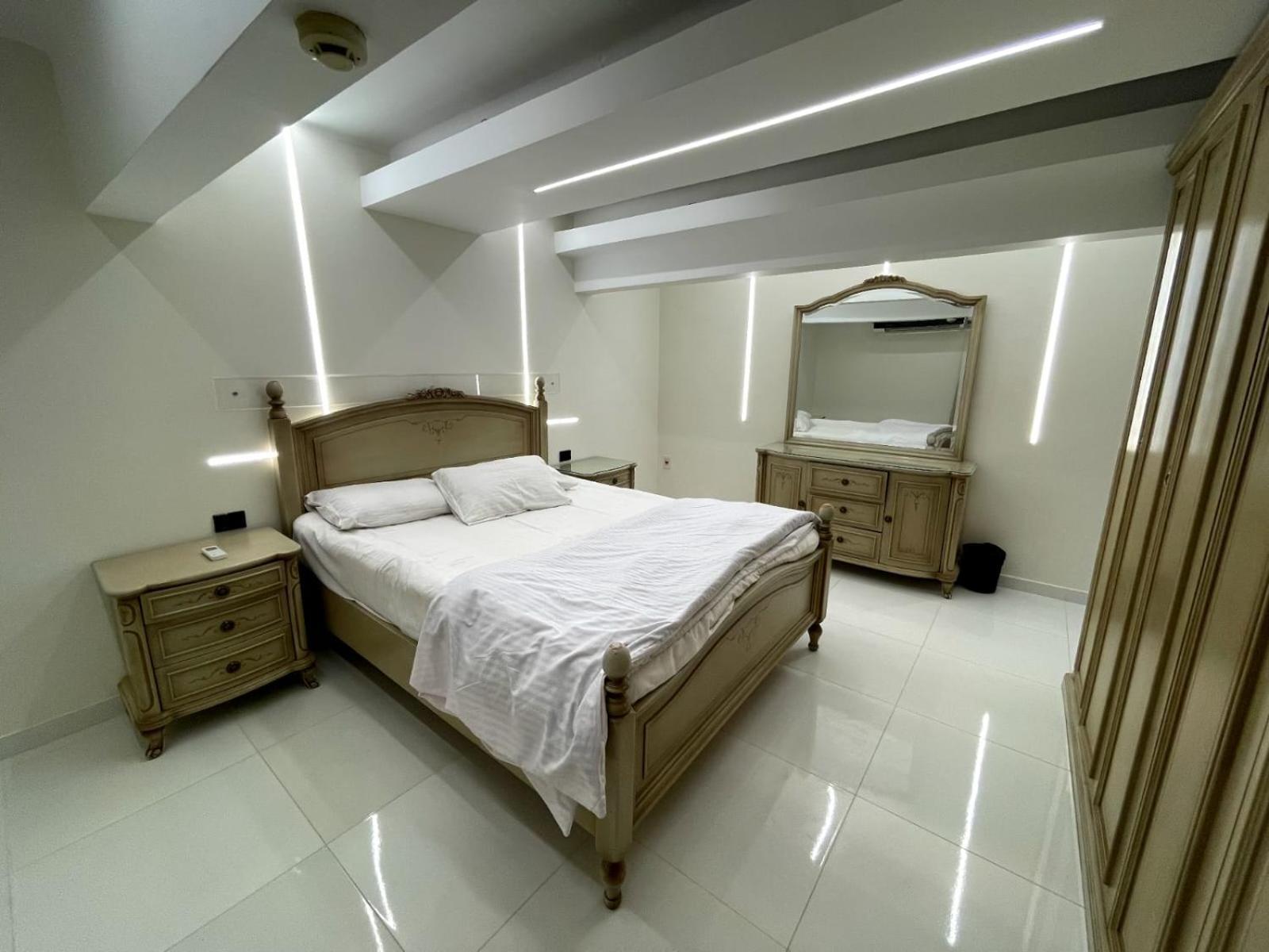Tohfa Luxury Apartment Il Il Cairo Esterno foto