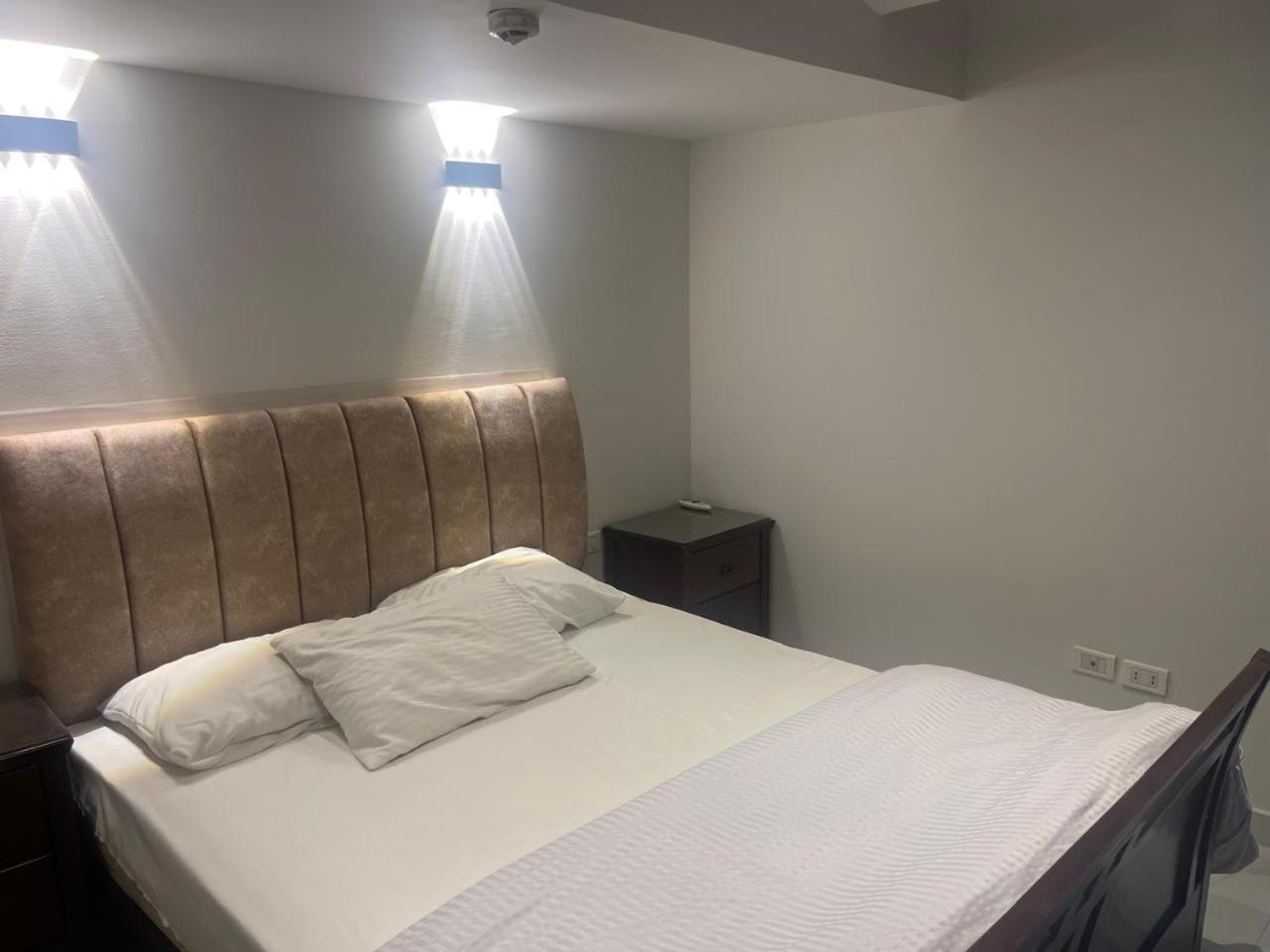 Tohfa Luxury Apartment Il Il Cairo Esterno foto