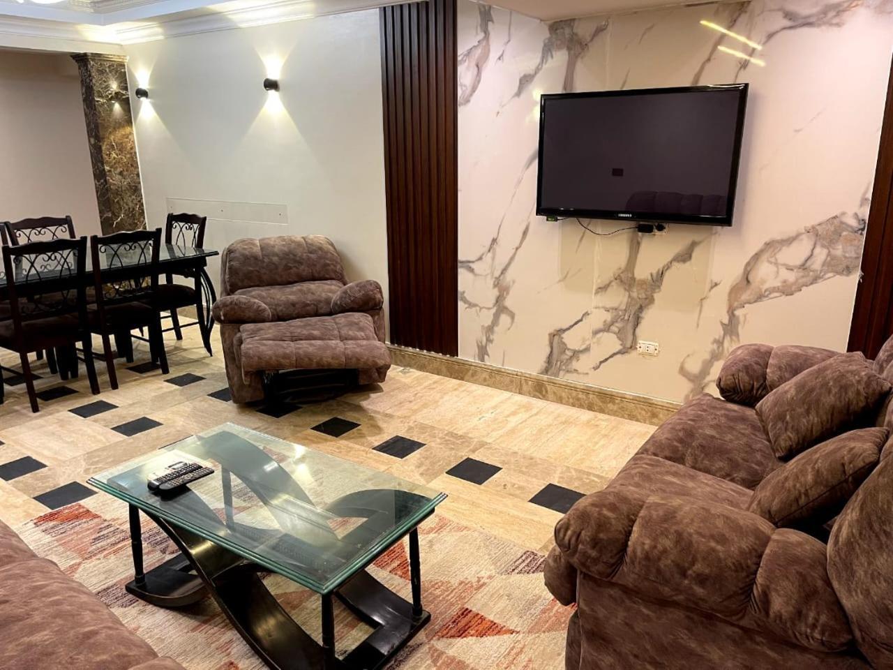 Tohfa Luxury Apartment Il Il Cairo Esterno foto